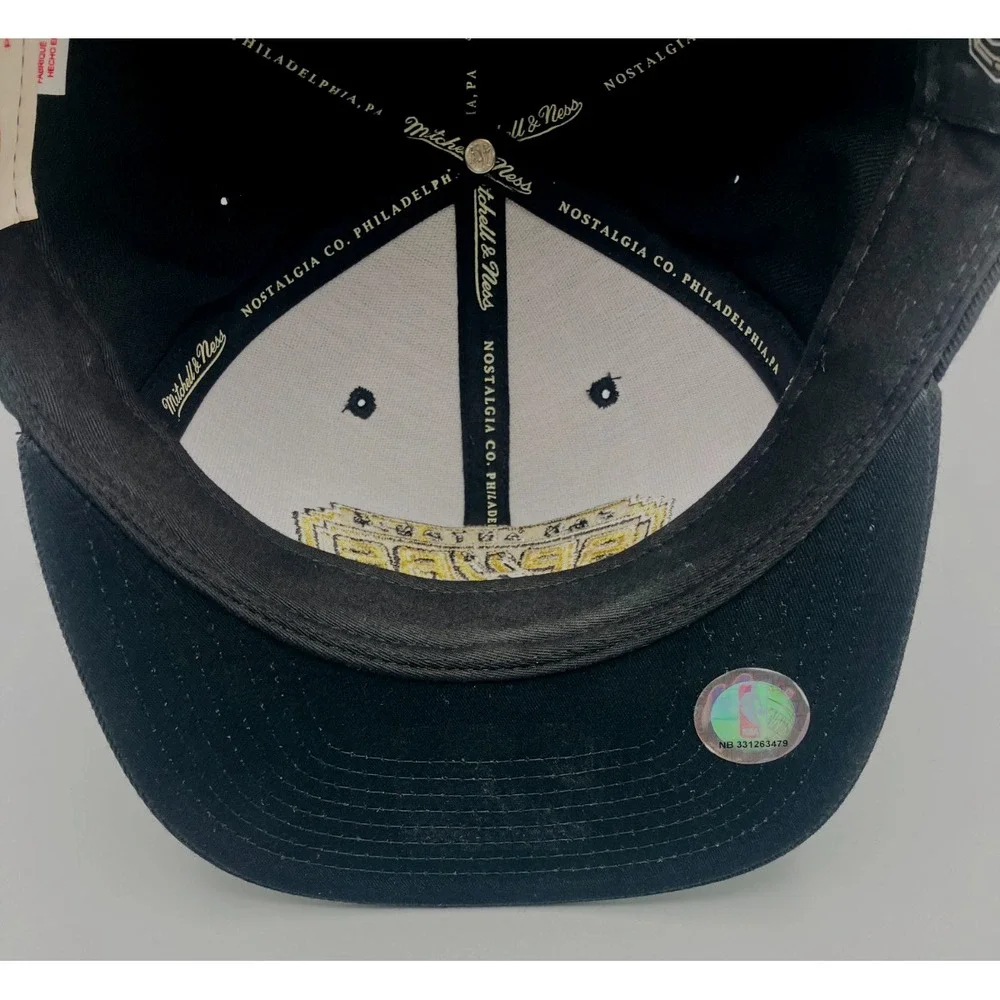 Mitchell & Ness San Antonio‎ Spurs Hat 